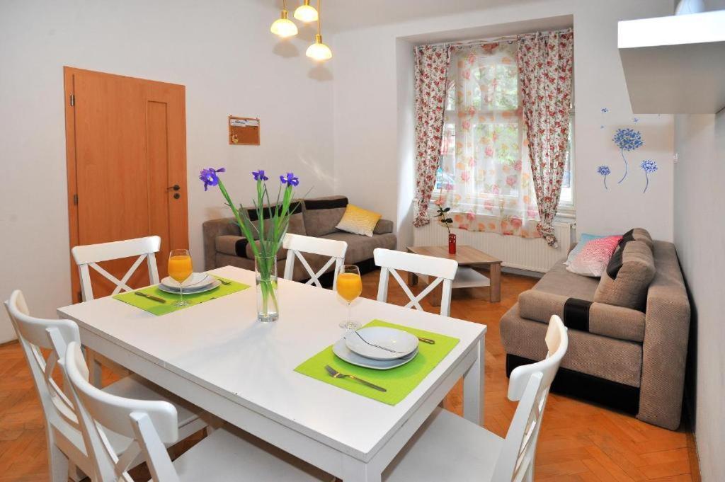 Condo Vinohrady II Prag Exterior foto
